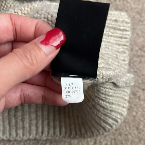 “Who What Wear: Sweater size medium” - Picture 6 of 6